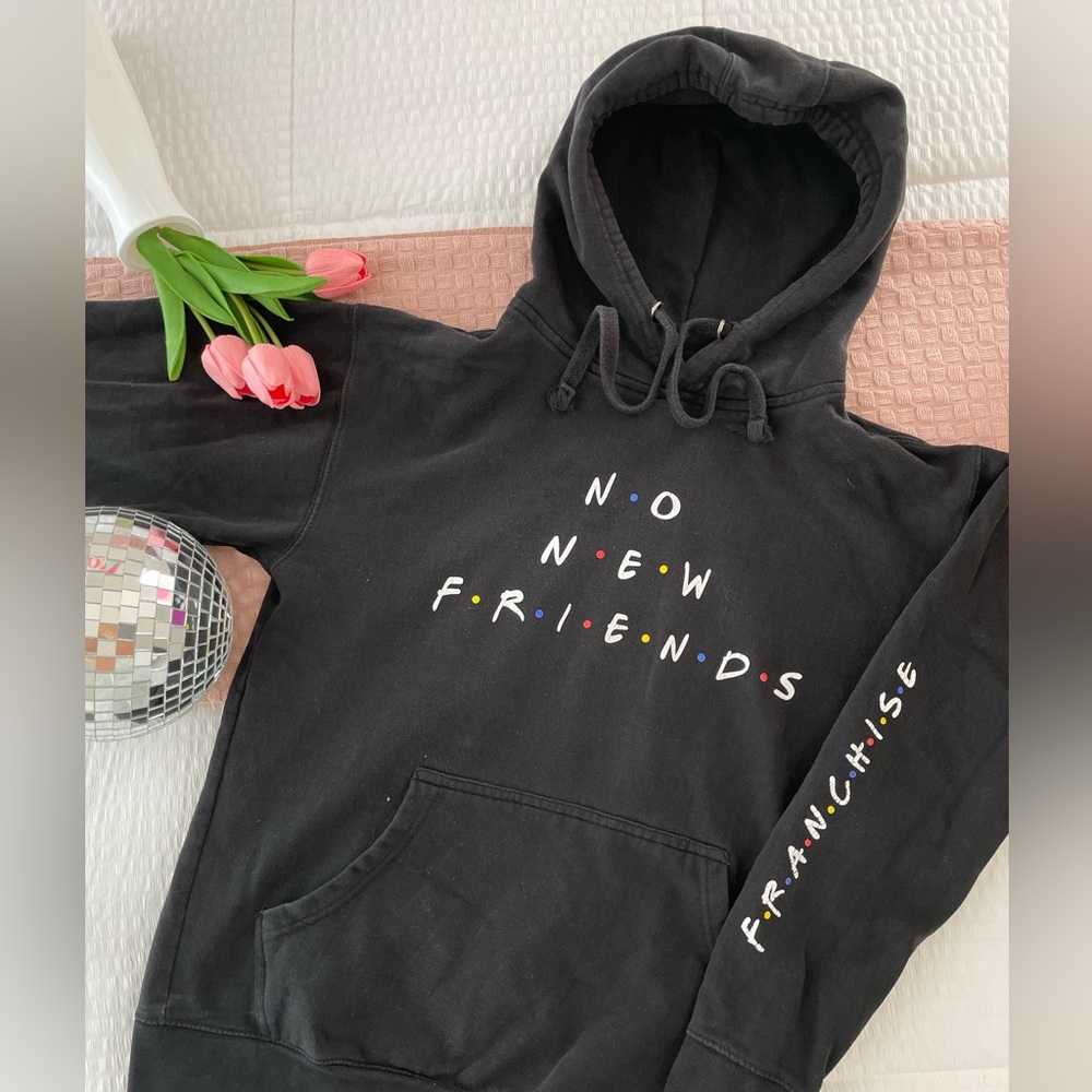 Hoddie Friends show 🫶🏻